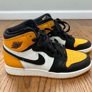 Nike High-Top Sneakers in Black, White, and Yellow